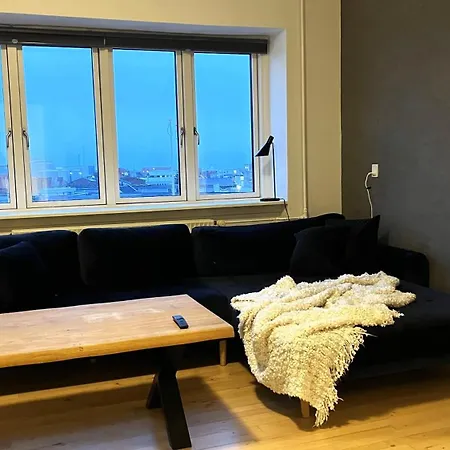 Strandbygade 83,3 Tv *
